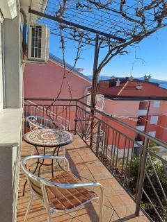 Apartments in Crikvenica 44015 - Crikvenica - 2