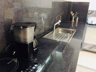 A Unique and Cozy WholeHouse in Babak Samal Island - 2