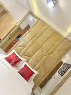 Greyfield Apartments - 0