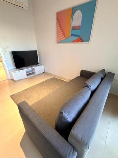 Yas Palace - Luxe Hostel - 1