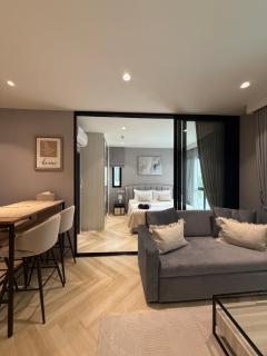 Legendary E204 - Top floor family 1BR - The Title Legendary by UNO - 5