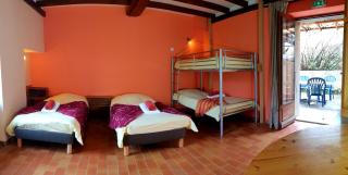 Gîte de groupe Charrette Fleurie pour 15 personnes avec salle d'activité - 6