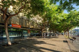 easyHotel Barcelona Fira - 4