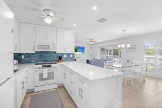 Seashells Unit 19- Sanibel Sunset - 9
