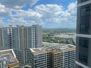 Luxury 1BR Suite with Premium Interior - 9