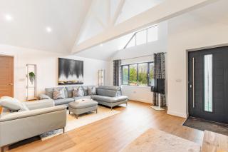 Norfolk Lodge by Leap Escapes - 9