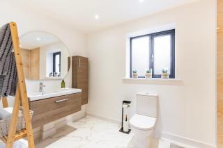 Norfolk Lodge by Leap Escapes - 6