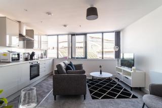 Bright 1 Bed Apartment in Central Wrexham - 7