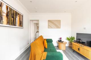 Workers Stay NorwichParkingKitchenSleeps 6 - 5