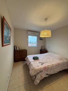 Le Tassigny-Spacious apartment-parking-wifi - 4
