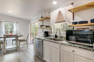 Valrico Retreat with Fire Pit about 18 Mi to Tampa! - 9