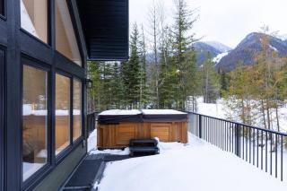 Powder House Chalet by Fernie Central Reservations - 2