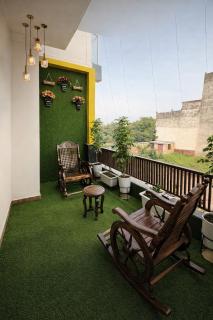 Room Racers Hotel - 1