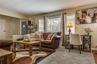 1 Mi to Butler! Family-Friendly Indianapolis Home - 6