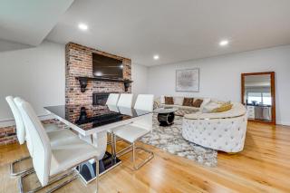 Stunning Lake Sammamish Views! Bellevue Retreat - 5