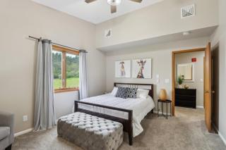 Your Boho Retreat At Tamarack Resort - 9
