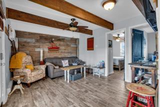 Cozy Shore Retreat with Front Porch Seating 2BR Parking Included Seaside Heights - 1