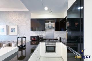Walk to Dubai Mall, Modern 1BR, Downtown Dubai - 6