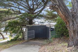 The Soak House- Walk to the beach! - 2