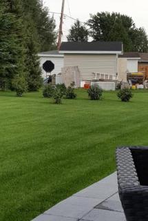 Spacious home with 3 beds and 1.5 baths. - 9