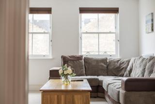 Veeve - Clapham Common Mews House - 4