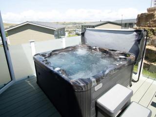 Swanage Signature 2 Bedroom Lodge with Hot Tub - 5