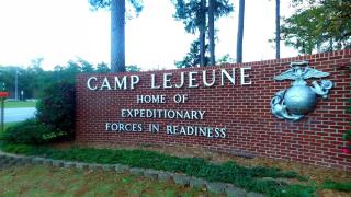 Holiday Inn Express & Suites - Jacksonville-Camp LeJeune Area by IHG - 7