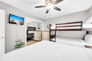 Holiday Surf and Racquet Unit 218 - 6