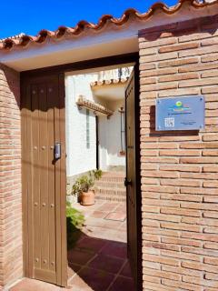 El Descanso - by Costadelsolholiday FAMILY VILLA BY MARINA heated private pool! - 5
