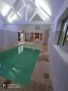 Gite de la vallée, piscine couverte - 6