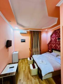 Lux Palace Hotel - 3