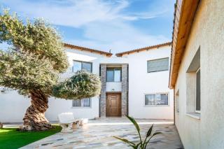 Villa Anona 12BR Private Heated pool - 7