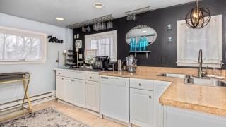 10BR North WW Beach Home - Sleeps 22 - 4