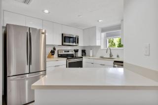 Le Frontenac 204 STR-01054 - 2