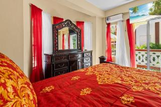 Oceanview • Nearby Beach • Balcony • 2BR/Sleeps 4 - 1