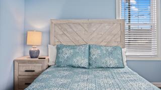 North WW 3BR 2nd Floor - Steps to the Beach - 0