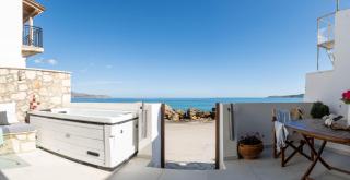 Omorphi Seaside Villa - Kalyves - 2