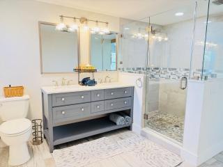 Sarasota Home, Close to Everything! - 1