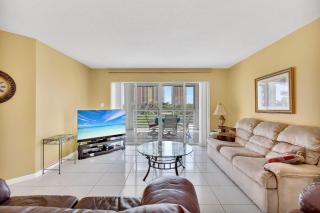 Le Frontenac 414 STR-01532 - 1