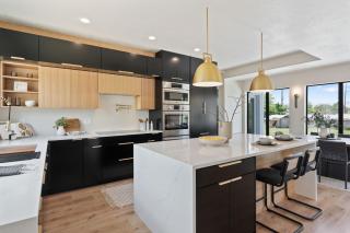 Modern Style Home, Near Expo, RSL Stadium, Skiing - 2