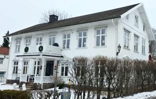 Nordgrenska gården 200kvadrat på två våningar - 0