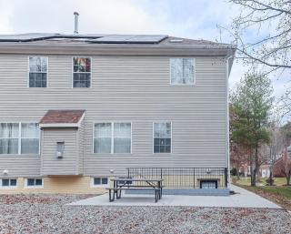 Stylish Studio Escape - Calm & Convenient Lanham - 5