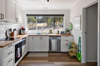 Nanda Lake House - 7