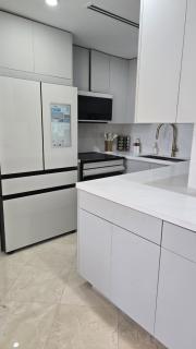 Penthouse Condo - Oceanfront - Miami Beach - sleeps 8 - 1