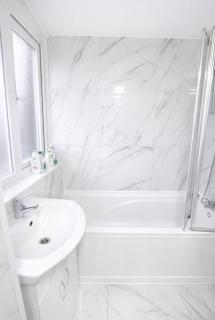 Contractor ,groups,family Friendly 3BR ,9guests, Woolwich near Elizabeth,dlr Queen Elizabeth hospital,Fast WiFi - 3