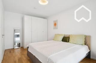 Frankfurt Messe 5-minute Deluxe Suite - 7