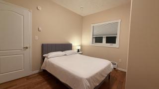 Private suite in Niven - 9