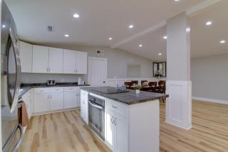 Mountain Retreat in Commerce w/ Billiards + Darts - 5