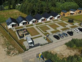 Comfortable holiday homes close to the beach - 0