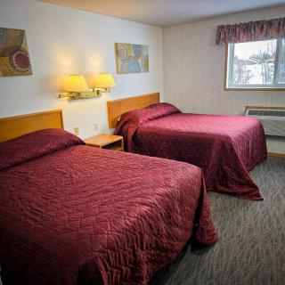 Trillium Motel & Restaurant - 1